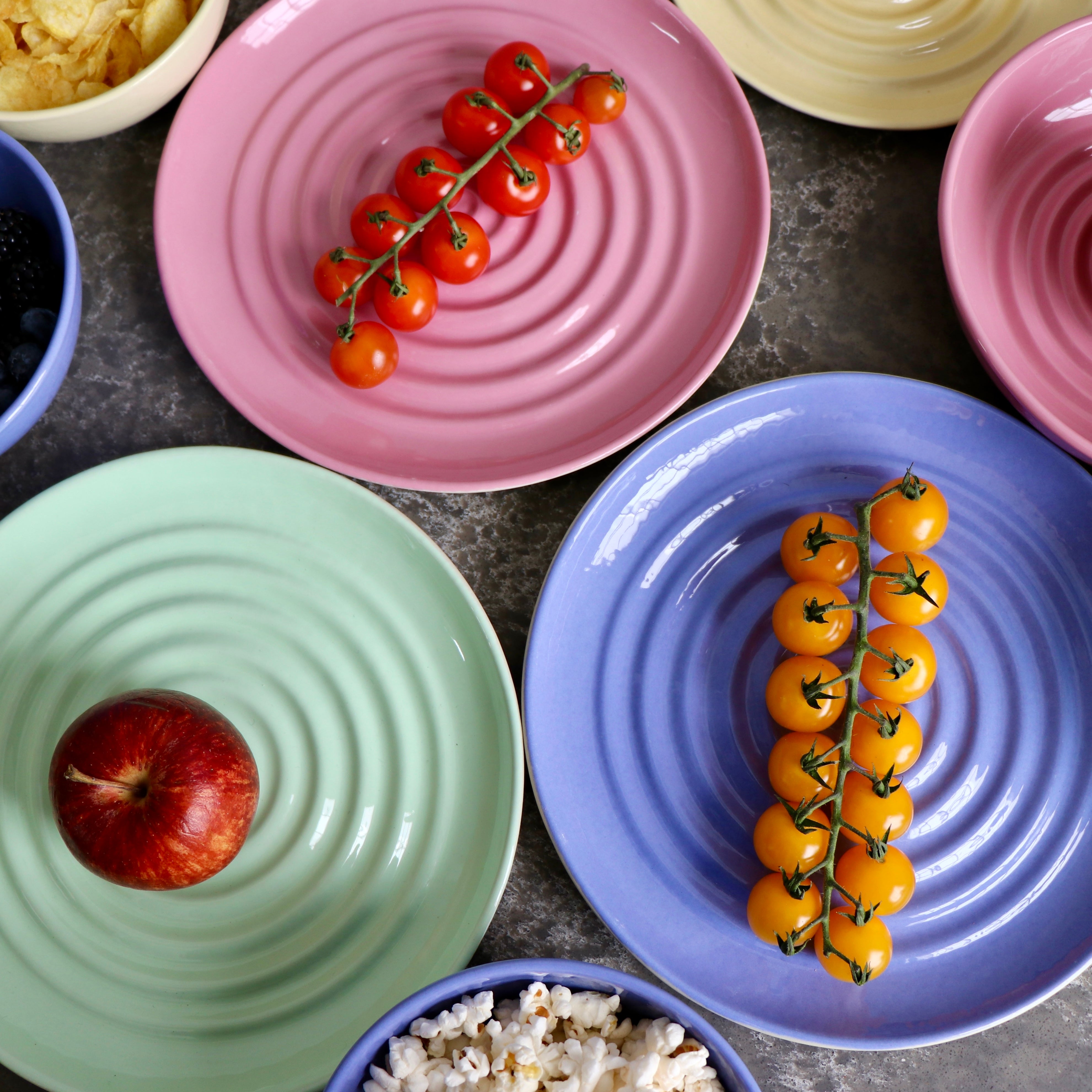 Colorful plate set best sale